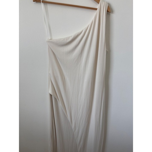 NWT women's Abercrombie & Fitch One-Shoulder Ribbed Maxi Dress – White – XL - Picture 3 of 9